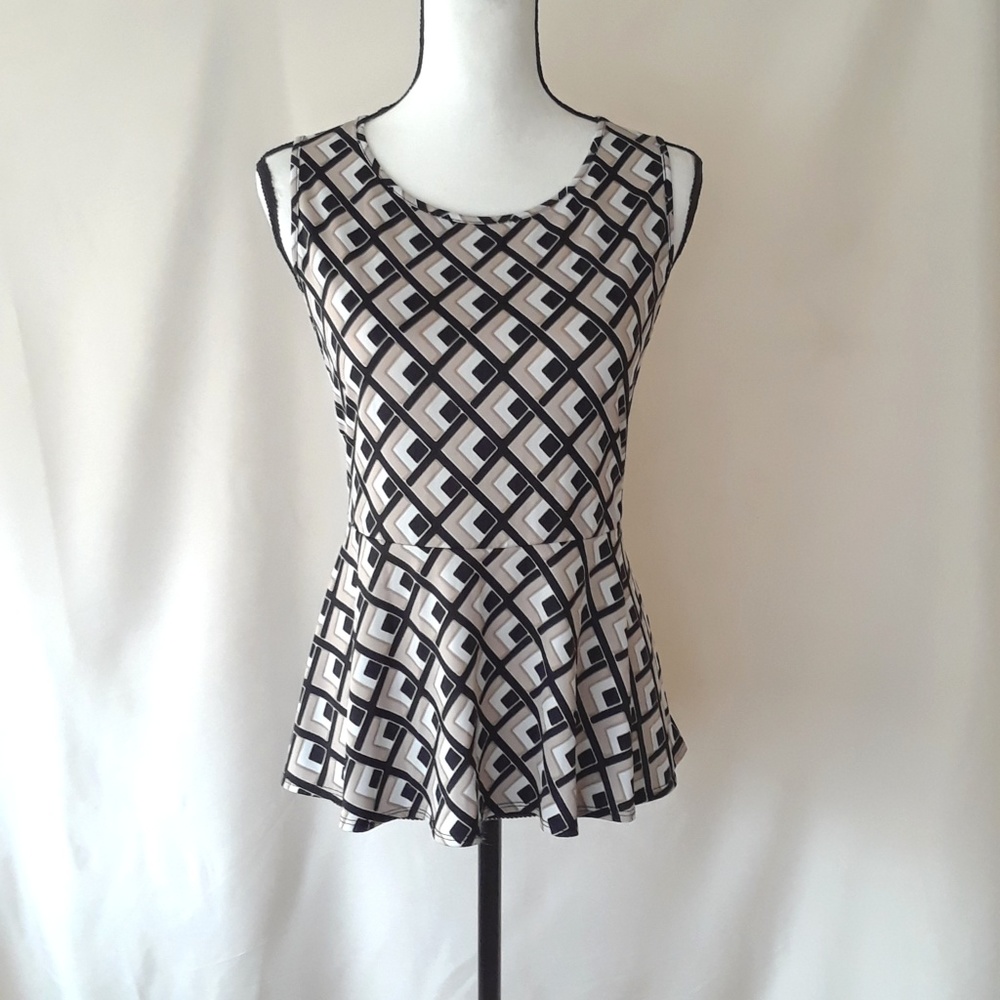 PerSeption Concept Retro Black & Tan Geometric Print Peplum Top